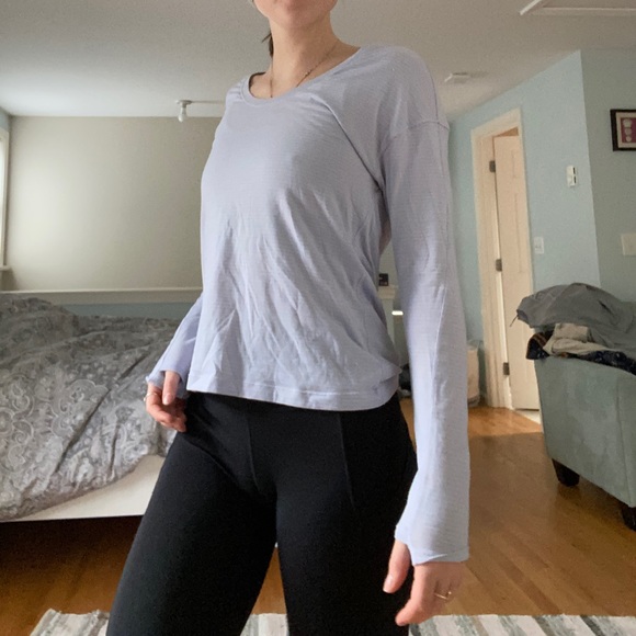 Lululemon breathable longsleeve - Picture 1 of 5